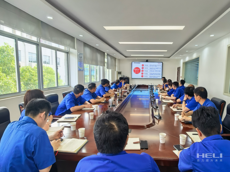 清静月启动会现场.png 清静月启动会现场.png